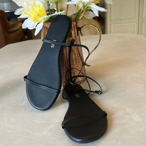Tkees leather sandals